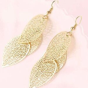 Free with bundled purchase Hollow 3 Leaf Shaped Drop Dangle Hook Earring gift